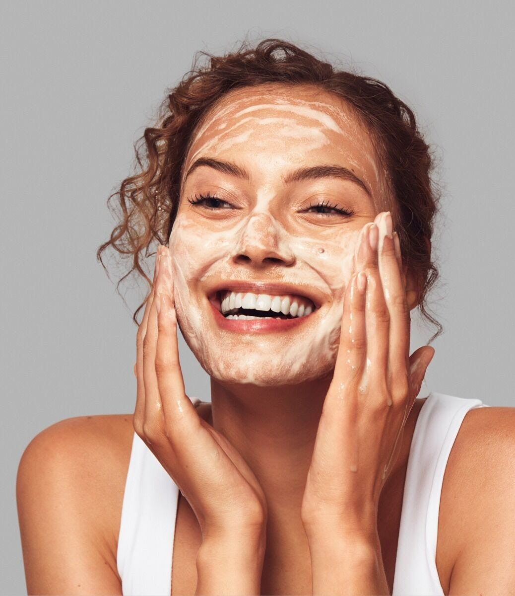 Glytone Mild Cream Cleanser 6.7 fl oz - SkinElite - lifestyle