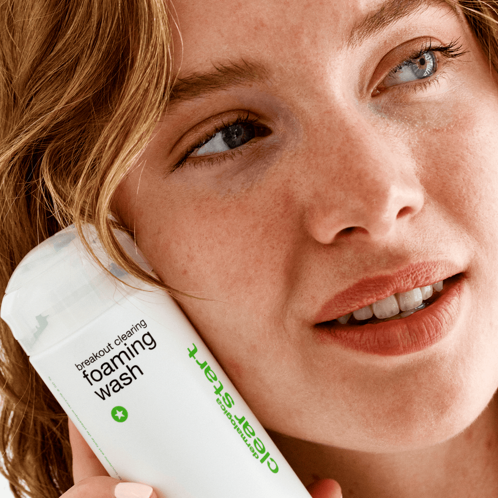 Dermalogica Clear Start Breakout Cleaning Foaming Wash lifestyle 2